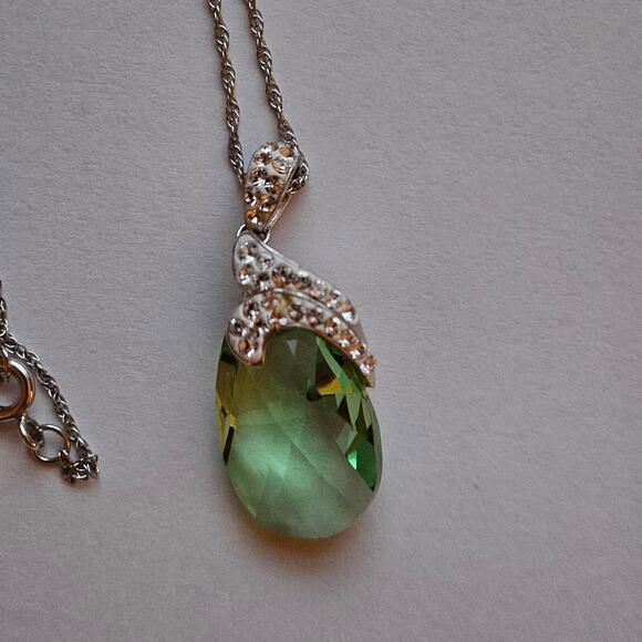 Ava Ro Sterling & Swarovski Crystal Pendant Necklace - Picture 1 of 3